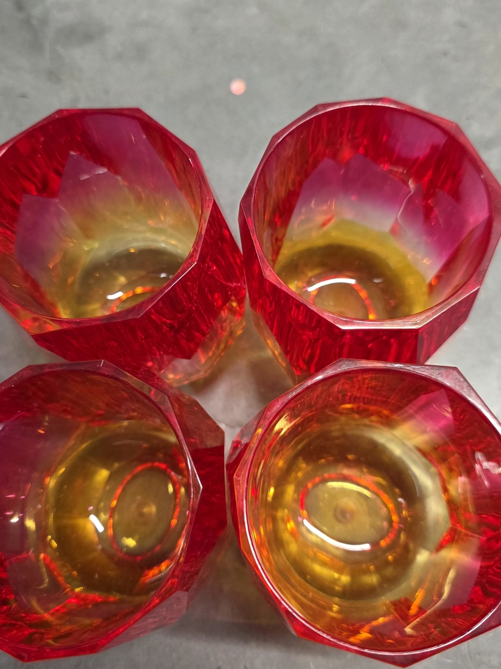 RACHEL ZOE Faceted Ombre Pink to Orange Acrylic Tumblers - Set of 4 - Picture 3 of 5